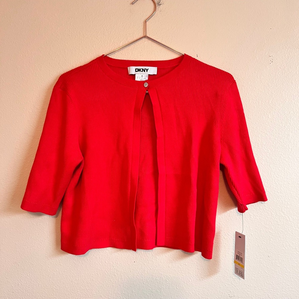 DKNY Cardigan Women Size M Red Ribbed Knit DD5D5122 Cropped Sweater New